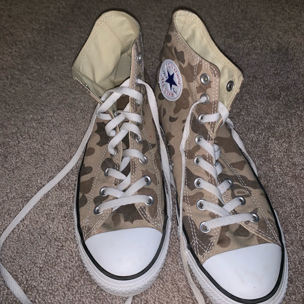 Camouflage Converse